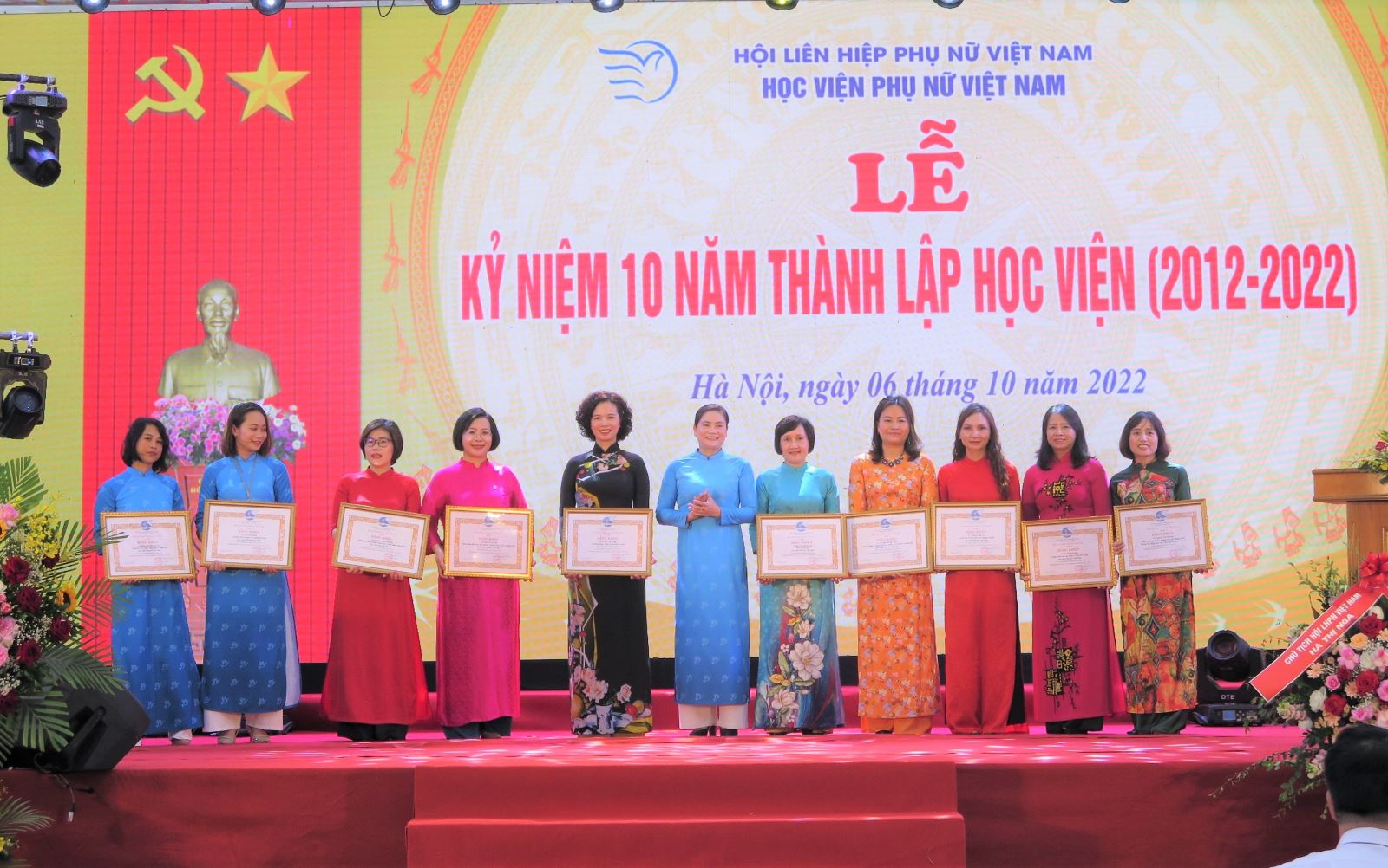 Học viện Phụ nữ Việt Nam - 10 năm thành lập, hơn 60 năm truyền thống vẻ vang (phần 1)