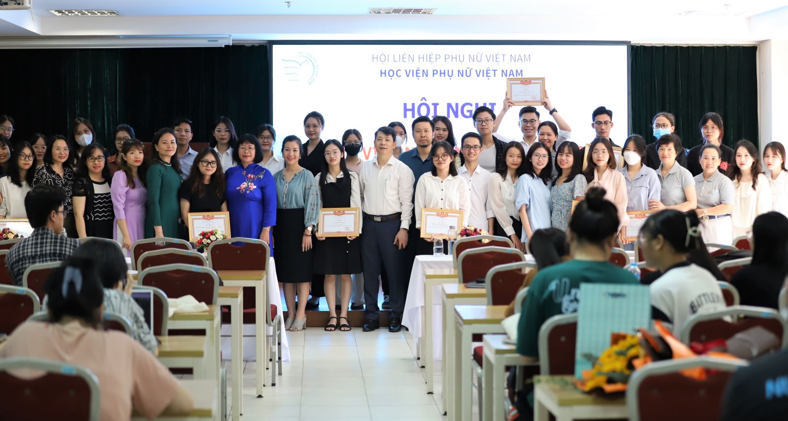 Hội nghị sinh viên NCKH năm học 2022 - 2023
