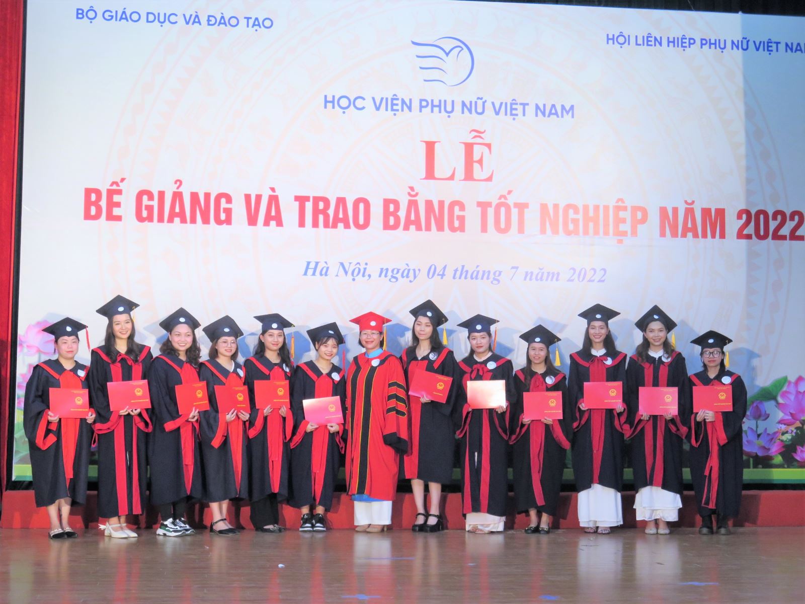 Giới và phát triển - ngành học tiềm năng trên thế giới đã được giảng ...